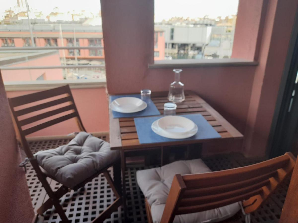 Appartement Bilocale Vista Mare Con Terrazzo-Porto Antico- Parcheggio Scontato à Gênes Extérieur photo