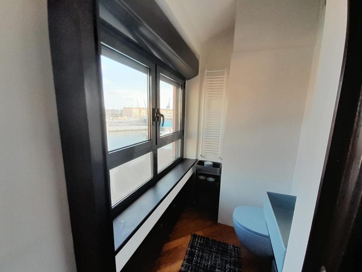 Appartement Bilocale Vista Mare Con Terrazzo-Porto Antico- Parcheggio Scontato à Gênes Extérieur photo